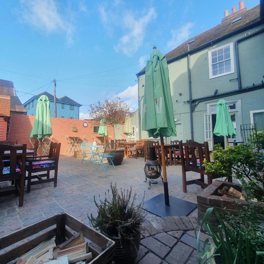 The Quay Hotel Faversham Exterior foto